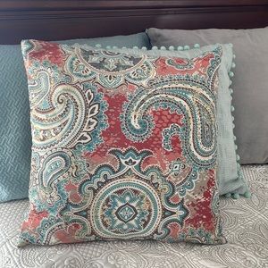 NWOT. 18”X 18” handmade pillow with form.